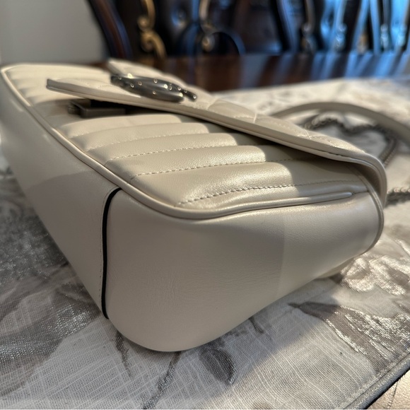💗 SOLD 💗Authentic Gucci Marmont bag, small - Picture 12 of 13